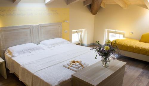 Triple Room with Private Bathroom