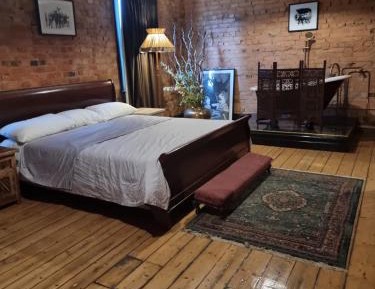 King Suite