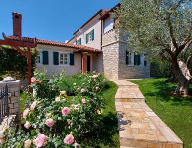 Deluxe Villa