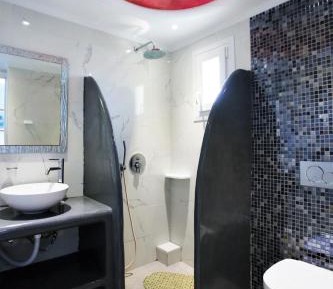 Economy Triple Room - Lower Floor