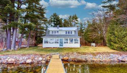 Five Bedroom Holiday Home