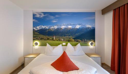 Classic Double Room with Balcony