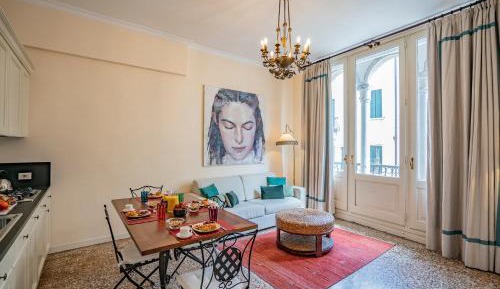 Apartment with Balcony