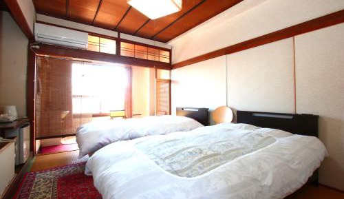 Twin Room with Shared Bathroom