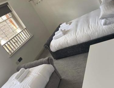 Deluxe Double or Twin Room with Mountain View