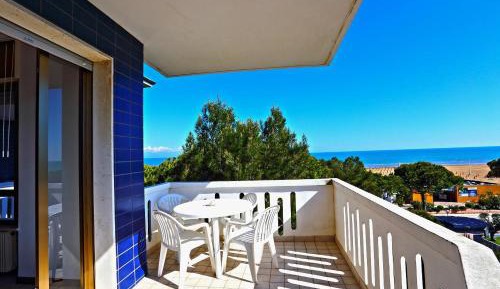 Two-Bedroom Apartment with Sea View