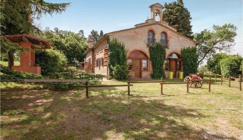Five-Bedroom Holiday Home