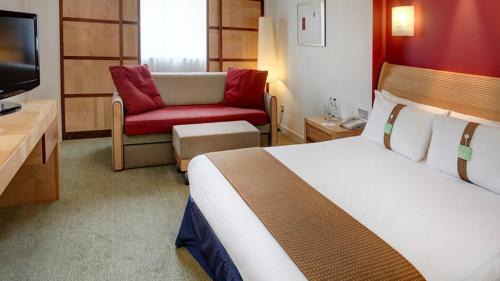 Standard Double Room with Single Sofa Bed