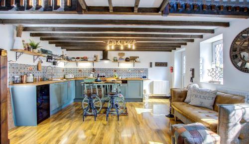 Three-Bedroom Cottage