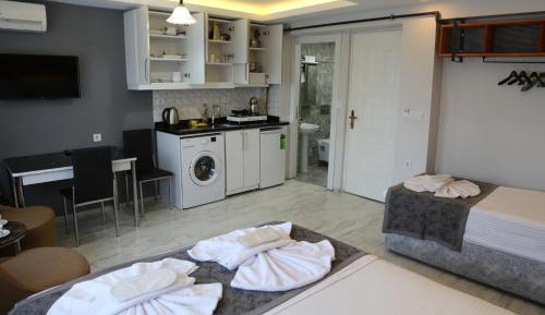 Studio Apartment with Sea View