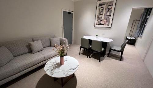 Deluxe Family Suite