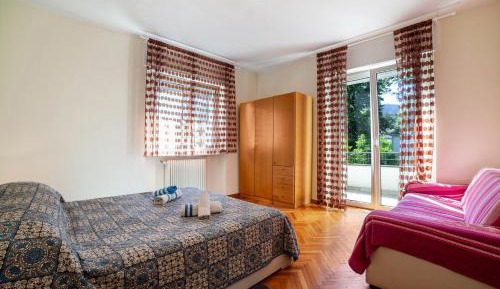 Superior One-Bedroom Apartment with Balcony
