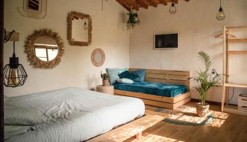 Double Room with Private Bathroom