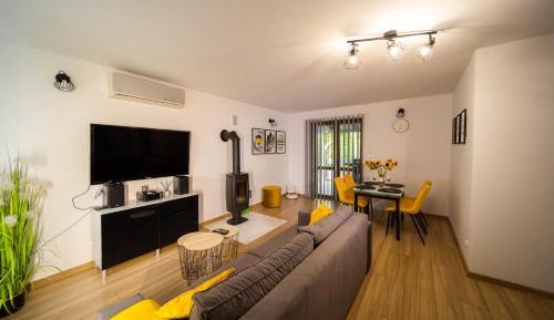 Three-Bedroom Townhouse