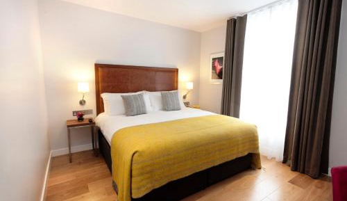 Executive King Room