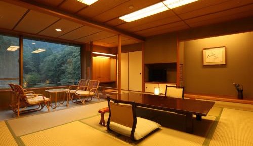 Japanese-Style Superior Room