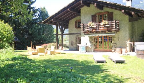 Superior Chalet