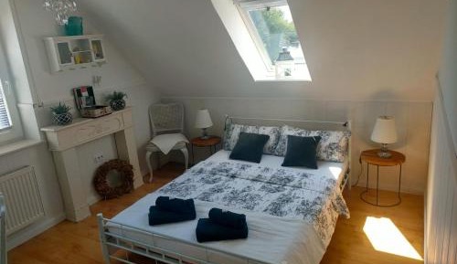 Double Room with Shared Bathroom