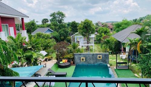 Double Room with Pool View