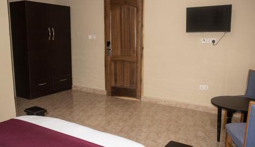 Standard Single Room with Shower