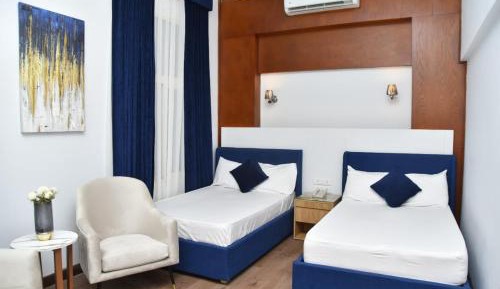 Deluxe Double or Twin Room with River View