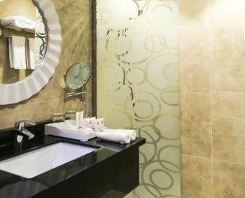 Family Suite with Balcony