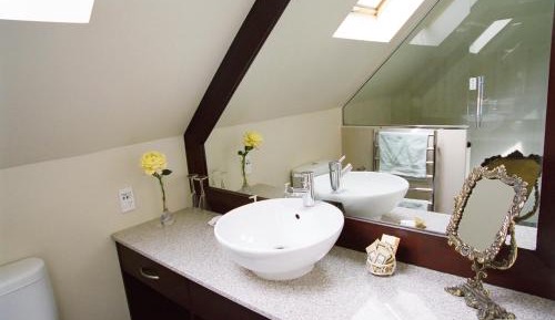 Deluxe Double Room with Shower