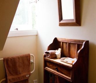 Twin Room with Shared Bathroom