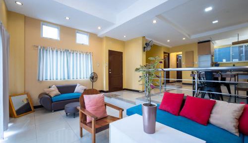 Six-Bedroom House