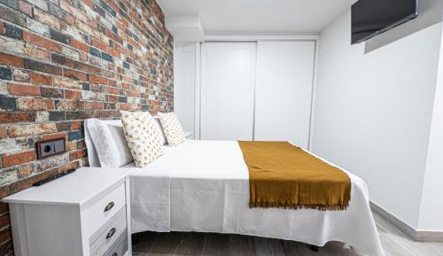 Three-Bedroom Superior Apartment