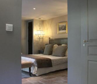 Luxury Suite