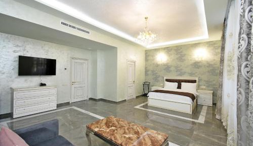 Superior Suite
