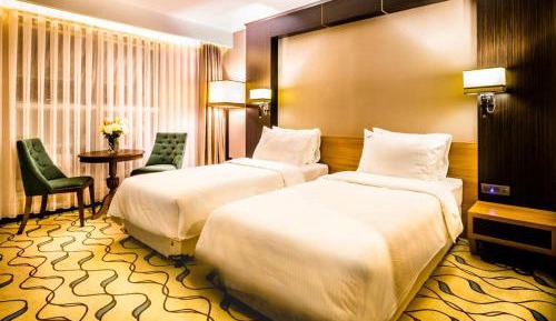 Deluxe Double or Twin Room