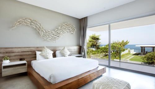 Three Bedroom Beachfront villa seven
