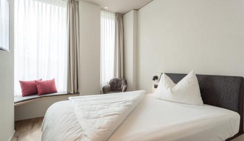 Comfort Single Room with Air Conditioning