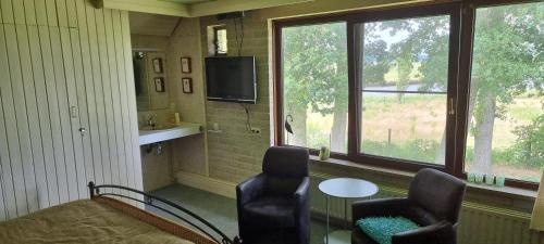 King Room with Garden View