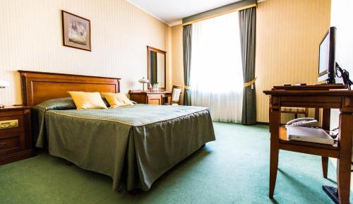 Double Room (Double bed)