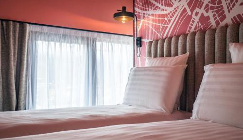 Deluxe Double Room - Breakfast Included