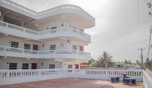 Deluxe Double Room (1 adult + 1 child)