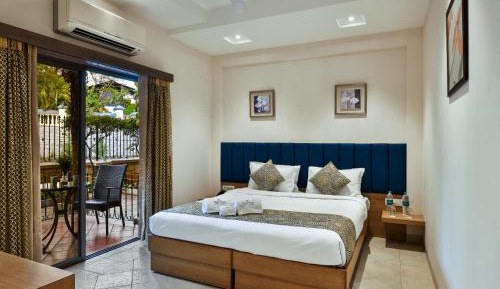 Standard Room with Sit Out