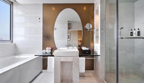 Superior Twin Room with City View