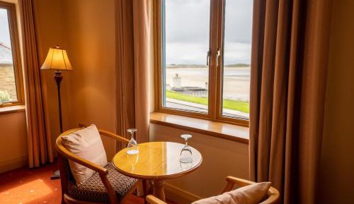 Triple Room with Sea View