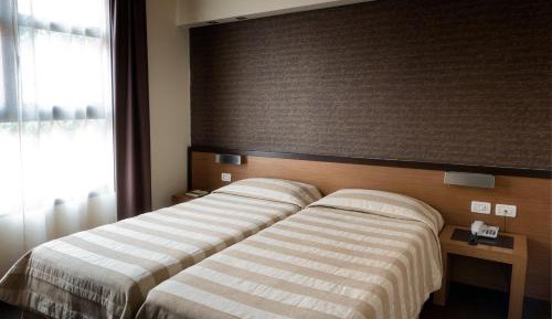 Classic Single Room