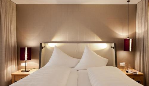 Superior Double Room with Balcony