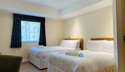 Deluxe Quadruple Room