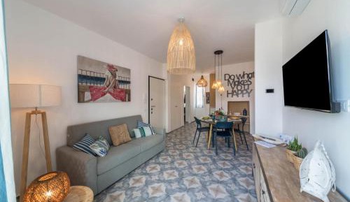 Superior One-Bedroom Apartment with Balcony