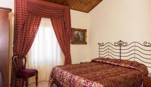 Double Room with Mountain View