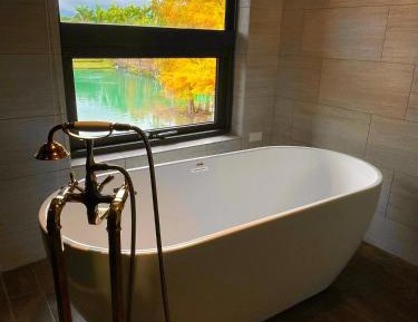 King Room with Lake View