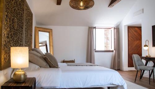 Luxury Triple Room