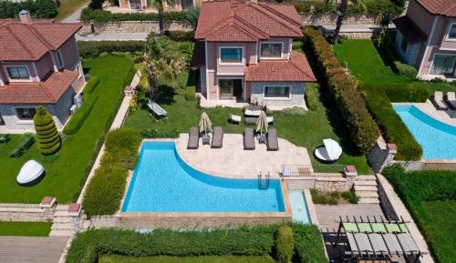 Executive Villa
